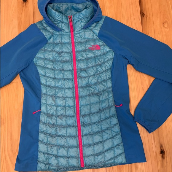 EUC The North Face Lightweight Thermoball Full Zip Teal Hooded Women's Jacket Sm - Picture 7 of 10